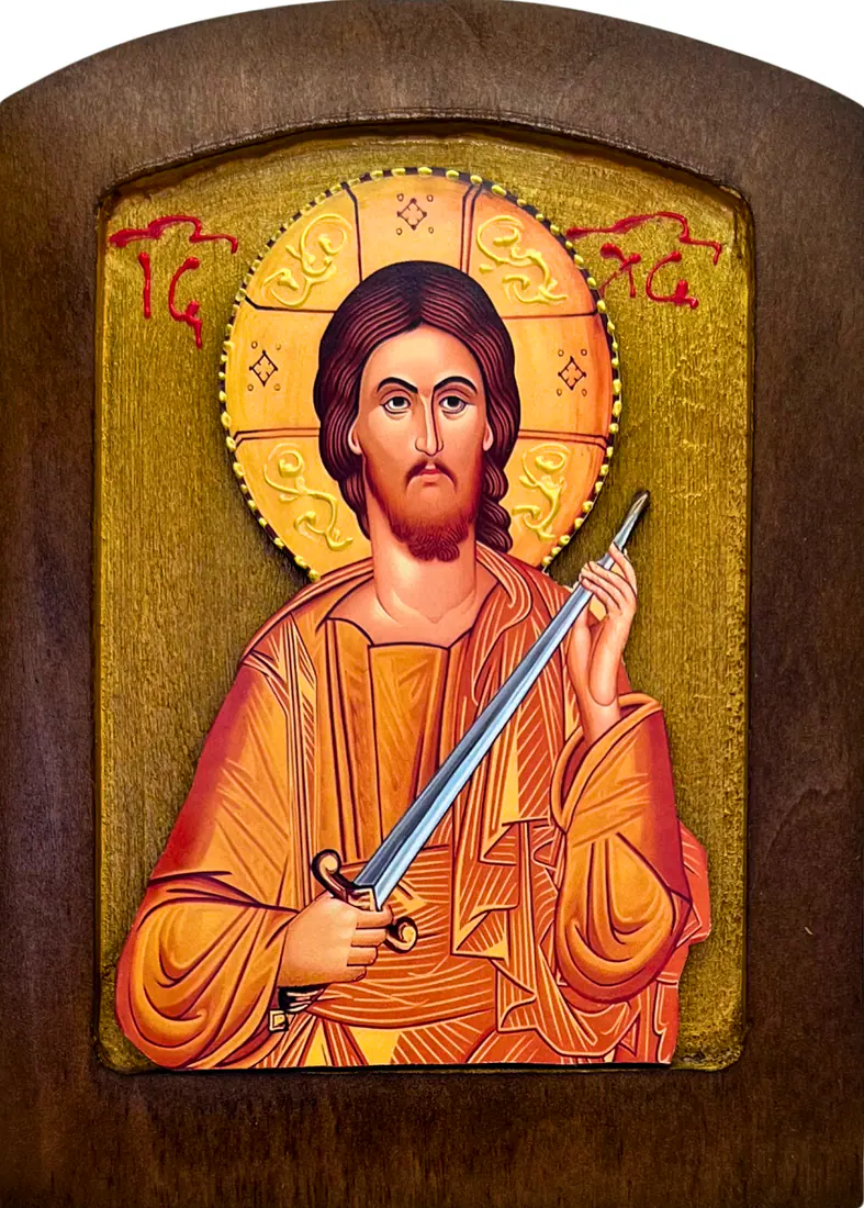 Drvena ikona Isusa Hrista sa mačem Drvena ikona Isusa Hrista sa mačem - Hristos u oker odeći drži mač sečivom nagore, reljefni oreol, monogram IC XC na udubljenom zlatnom polju drvene daske zaobljene u luk