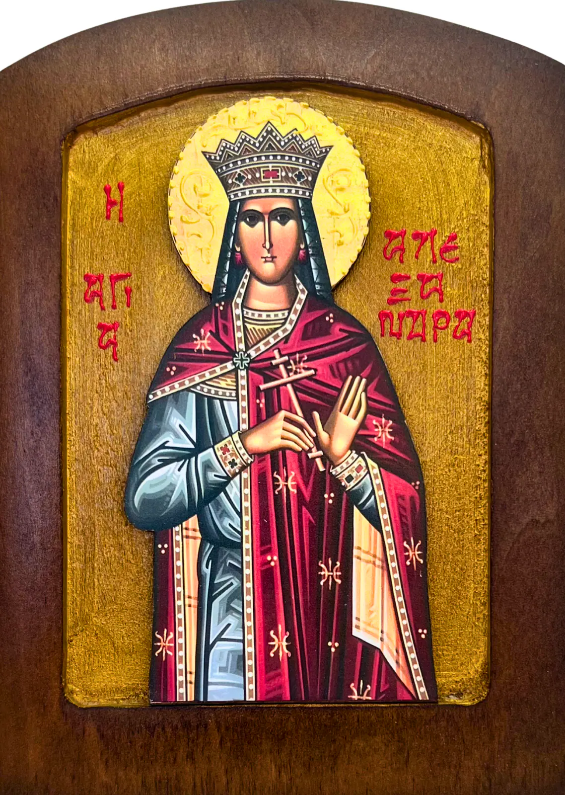 Drvena ikona Svete carice Aleksandre - svetiteljka sa krunom i krstom u crvenom plaštu, grčki natpis Η ΑΓΙΑ ΑΛΕΞΑΝΔΡΑ na udubljenom zlatnom polju drvene daske zaobljene u luk